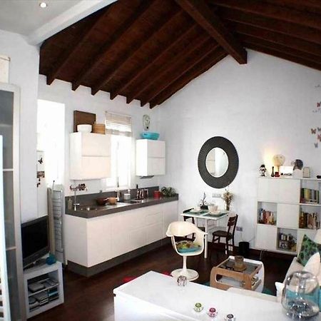 La Casa De Maite Apartment Sevilla Bagian luar foto